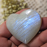 Rainbow Moonstone Heart~CRMHRT09