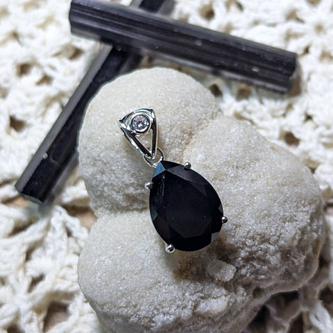 Black Tourmaline Pendant~JSSBLKT8