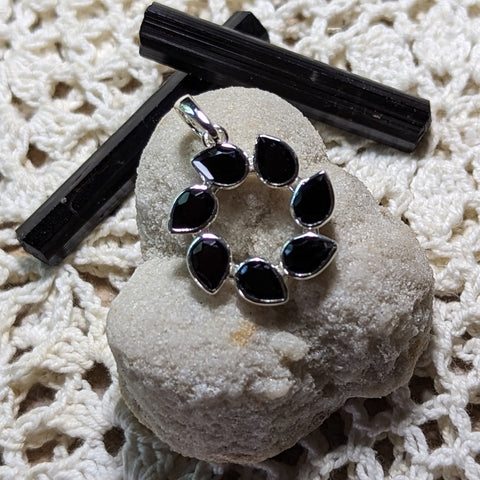 Black Tourmaline Wreath Pendant~JSSBTWTH