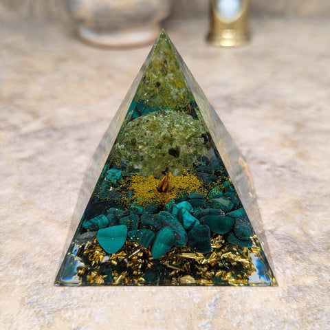 Orgonite Transformational Abundance Pyramid-CRORGTRE