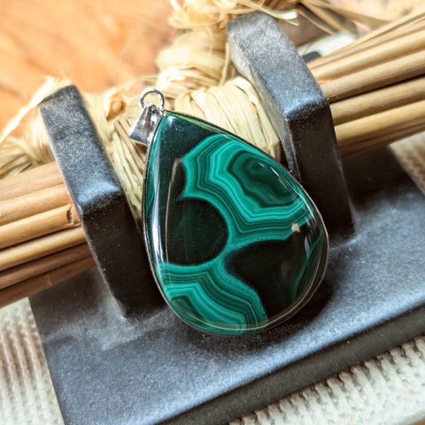 Malachite Pendant~JSTMAL02