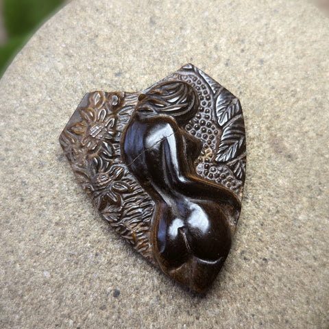 Tiger Eye "The Muse" Carving~CRCRV062