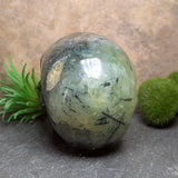 Epidote in Prehnite Skull~CRCEPSKL