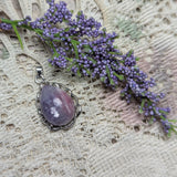 Unicorn Stone Pendant~JUNIPSS1