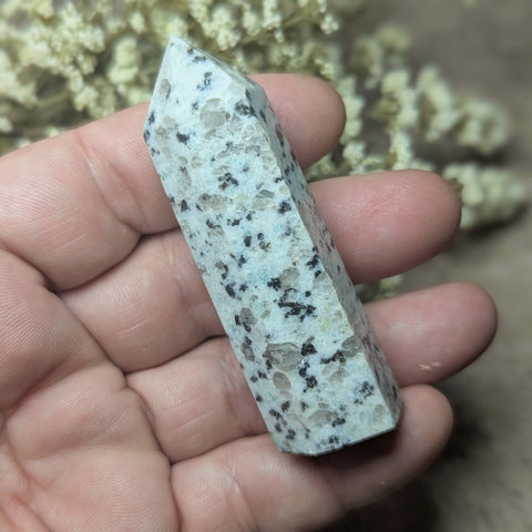 Archangel Gabriel Stone Pillar~CRAGWD05