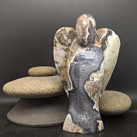 Volcanic Agate Angel carving~CRVAGANG