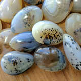 Dendritic Agate Tear Cabachon