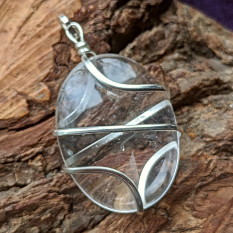 Quartz Pendant~JSPQTZP2