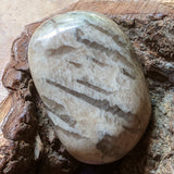 Graphic Feldspar Palm Stone~CRGRFLDP