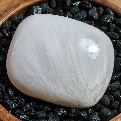 Scolecite Palm Stone~CRSCPS08