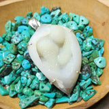 Druzy Shell Pendant~JDRZYSHL