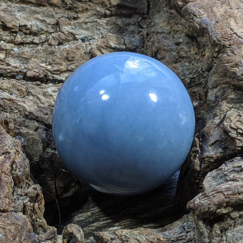 Angelite Sphere~CRANGSPH