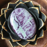 Kammererite Cabochon~CRKAMC05