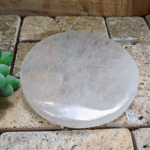 Selenite Round Charging Plate~CRSERDCP