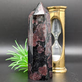 Garnet in Arfvedsonite Generator~CRARFGN2