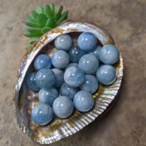 Aquamarine (blue Beryl) Mini Spheres~CRAQUASP