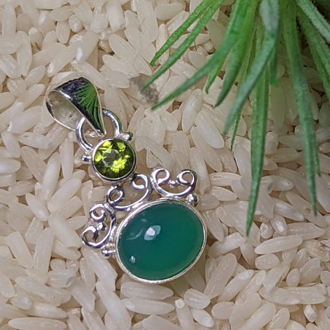 Green Chalcedony & Peridot Pendant~JSSGCPRP