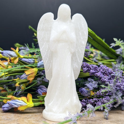 White Jade Angel Carving~CRWJANGM