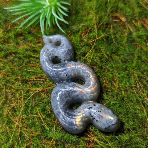 Labradorite Snake Carving~ CRLABRSC