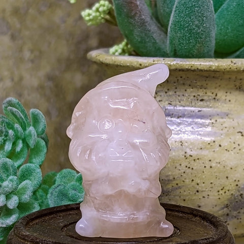 Rose Quartz Gnome Carving~ CRRQGNMC