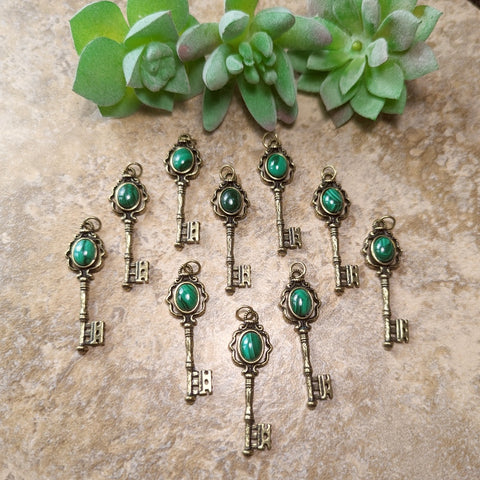 Malachite Key Pendant~JKEYMALA